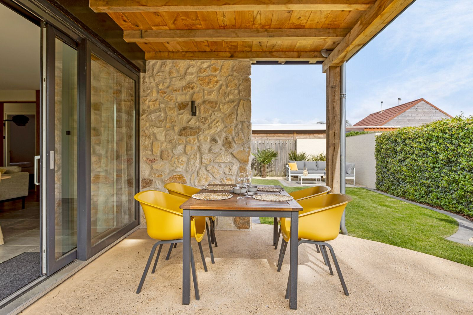 Renesse, Horizon 73 - Image 19