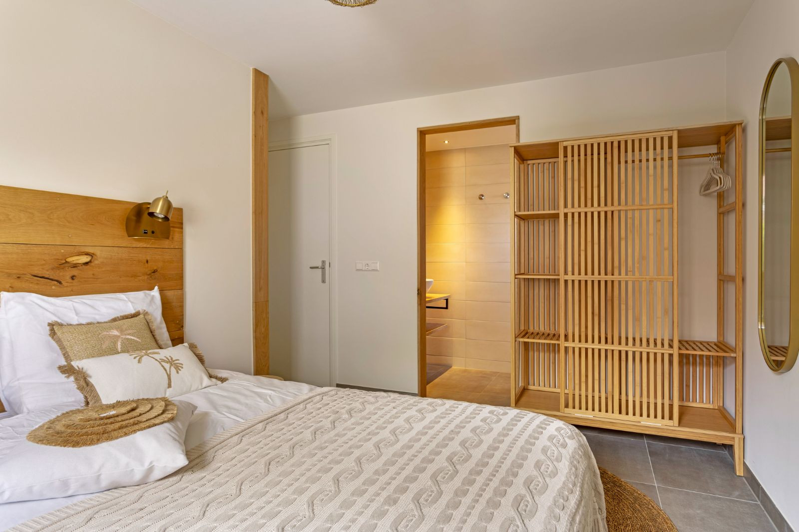 Renesse, Horizon 73 - Image 16