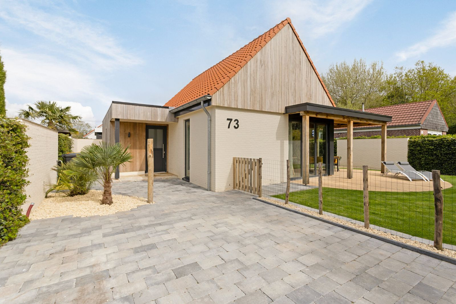 Renesse, Horizon 73 - Image 1